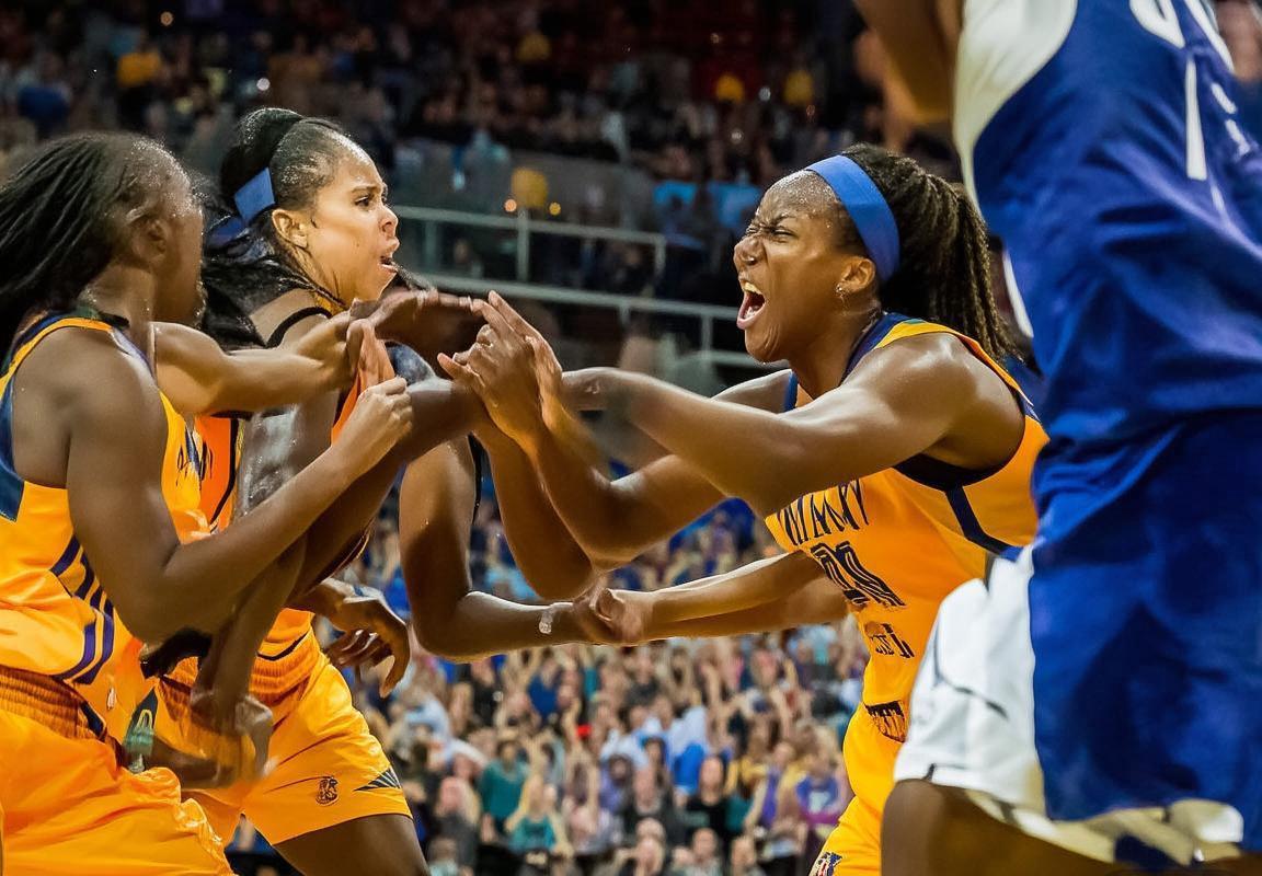 2017年WNBA自由人对决狂热：经典之战回顾(图2)