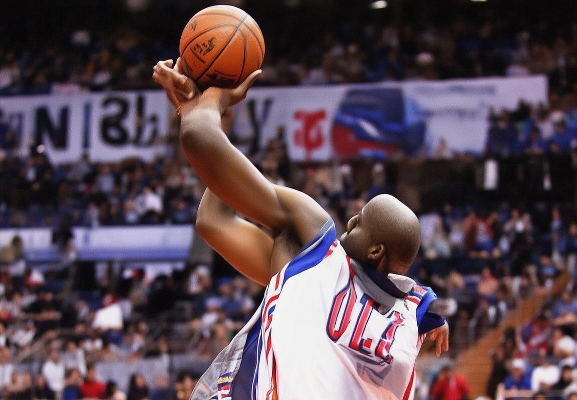 2023圣诞大战：公牛VS湖人精彩对决回顾及热议